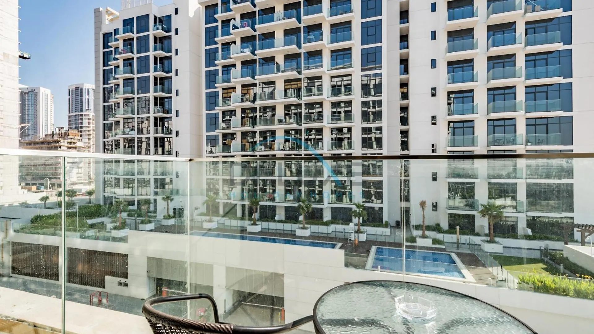 Sleek Studio Apartment In Azizi Riviera 47, Al Merkadh By Deluxe Holiday Homes Dubai United Arab Emirates